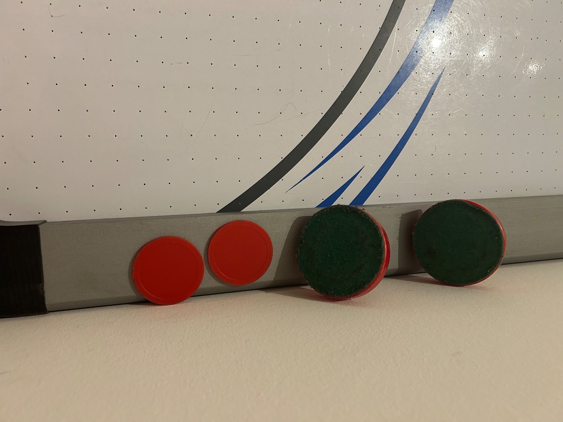 Giochi: Air-Hockey-Tisch – Usato da Bottmingen venduto da Mauricio 7