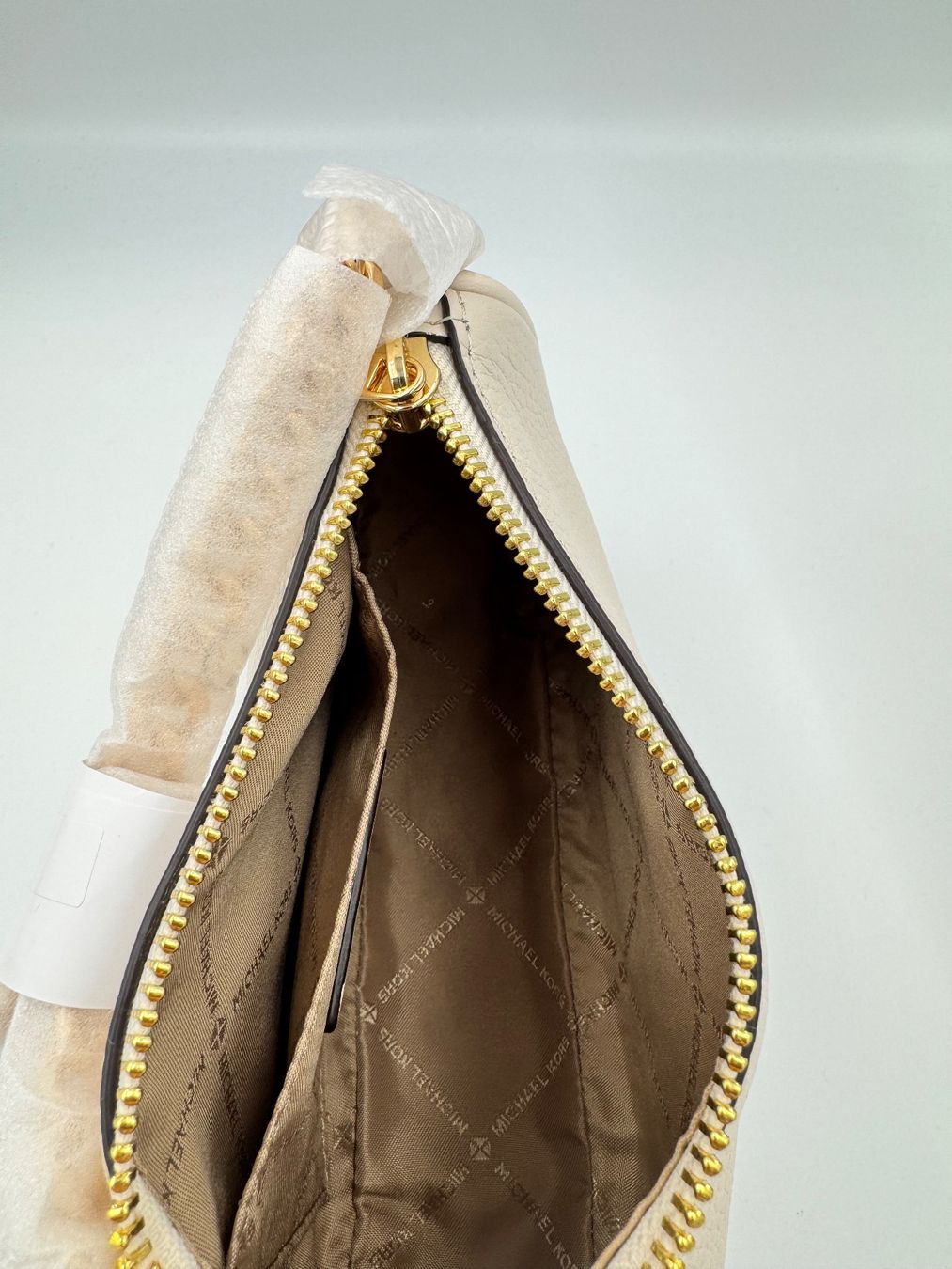 Michael Kors Sacs femmes: Michael Kors Tasche light cream – Neuf avec emballage d'origine à Wiedlisbach par Sistershop 4