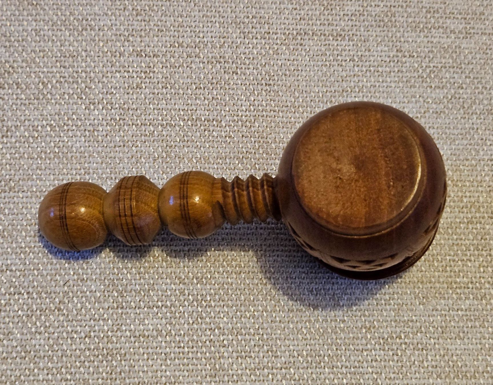 Elettrodomestici da cucina: Schraub-Nussknacker aus Holz – Usato da Oeschgen venduto da Runningfree666 3