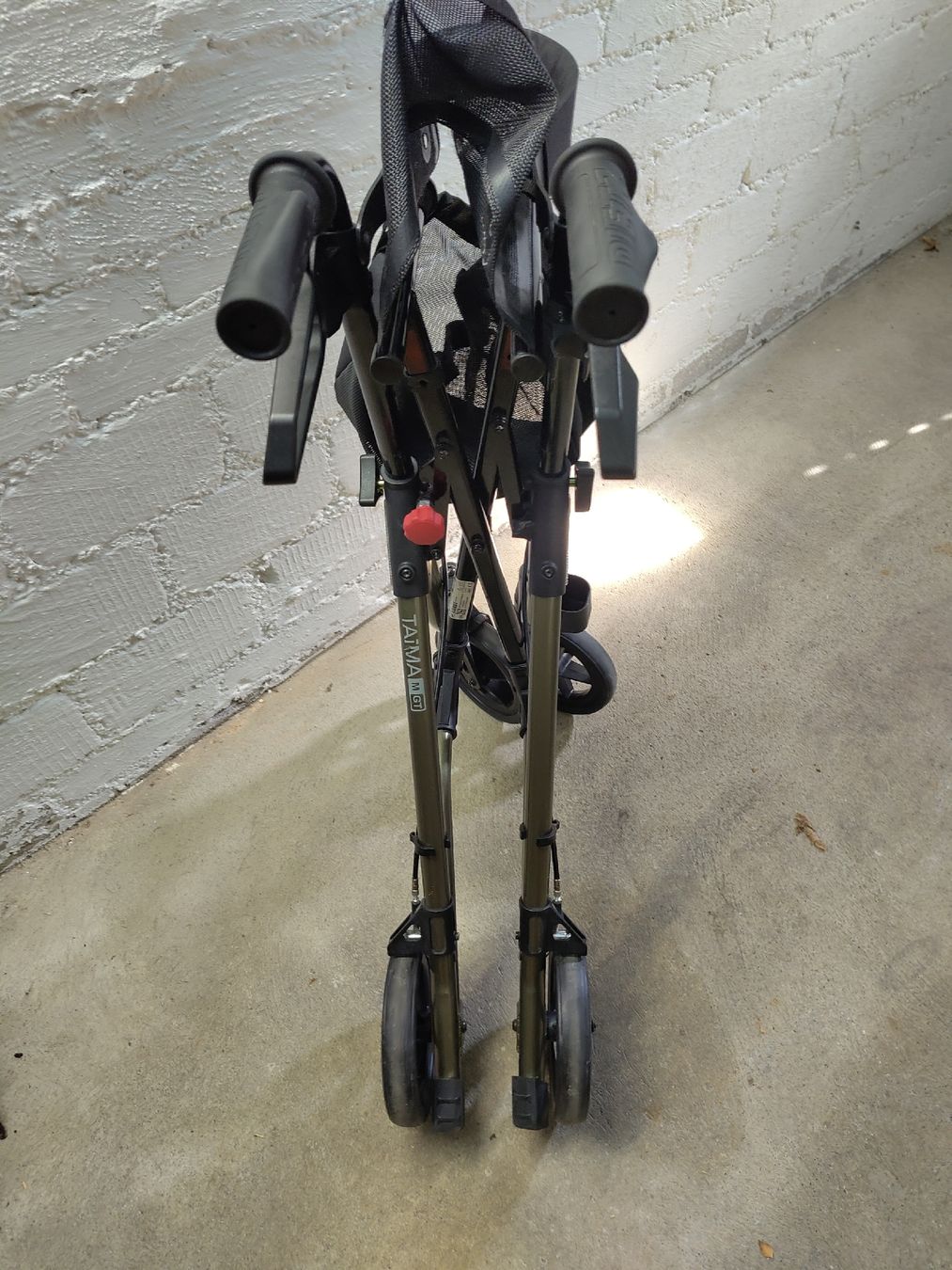 Aides à la marche: Taima M GT Rollator – D'occasion à Schaffhausen par chr_2rw5 4