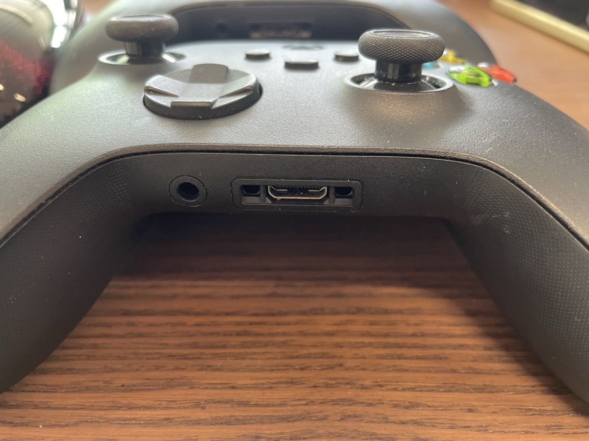 Controller: 4 x XBox Wireless Controller ungetestet  – Defekt aus Näfels von NOXION 2