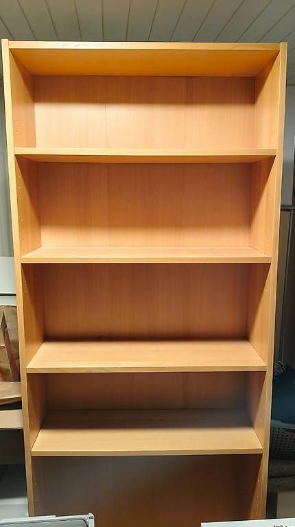 Scaffali: Regal mit Fächer 80x200 – Usato da Zizers venduto da mg4life