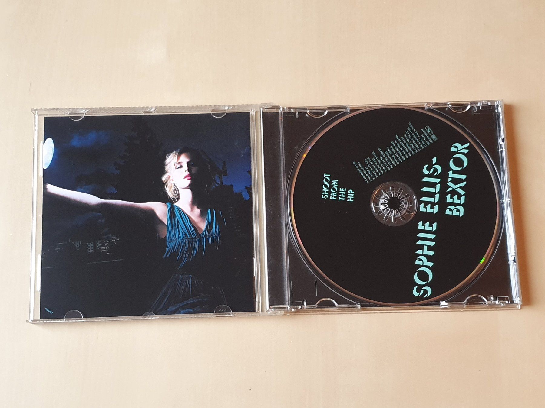 CD: Sophie Elis Bextor Shoot from the Hip – Usato da Stansstad venduto da collectorsshop 2