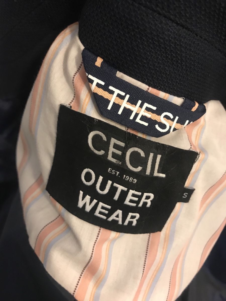 Cecil Manteaux: Mantel Cecil – D'occasion à Obfelden par cesarina10 4