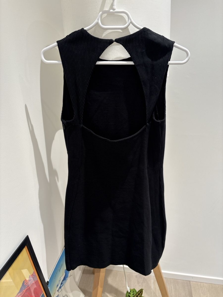 Mango Vestiti: Robe noire Mango – Usato da Zürich venduto da col_w79f 1