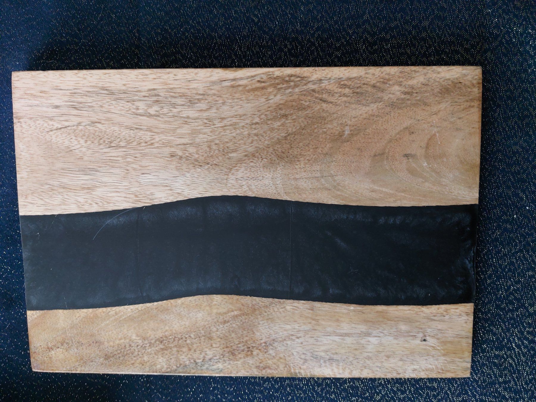 Articoli in legno: Div Epoxidharz Servierbretter – Nuovo e nell'imballaggio originale da Wolhusen venduto da rioferdi 1