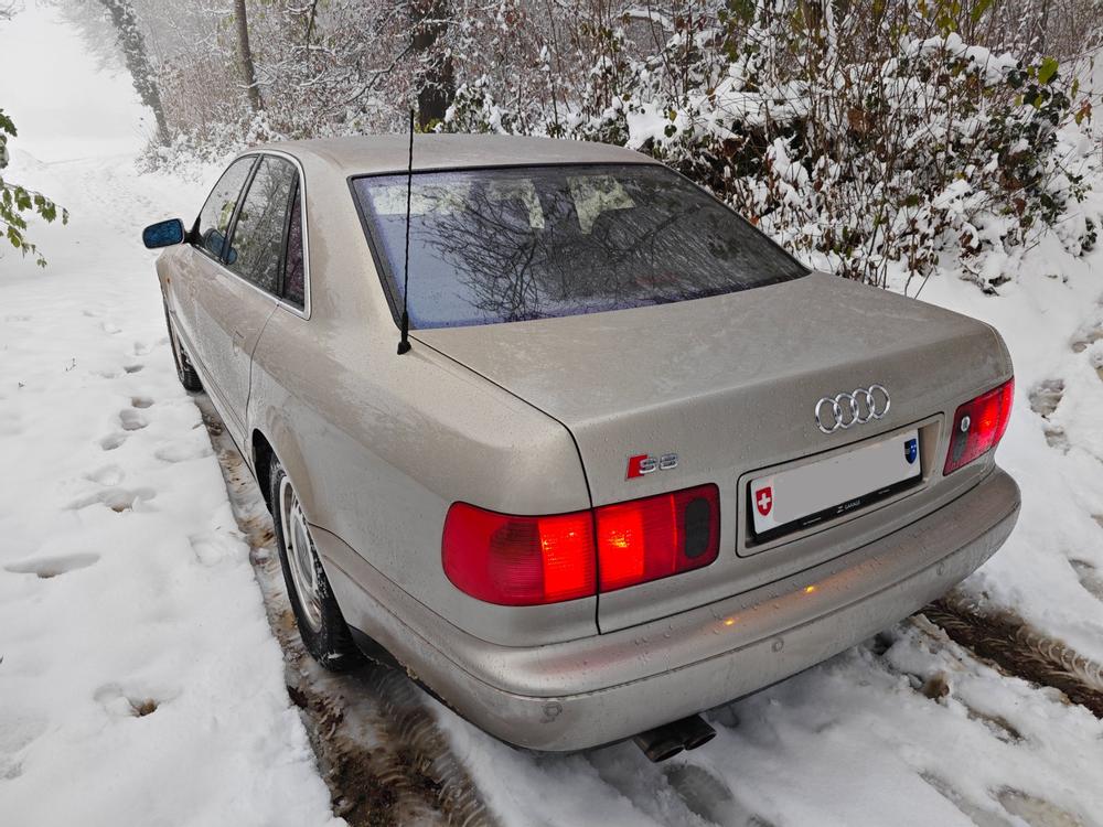 Audi S8 Staatskarosse in Beige !