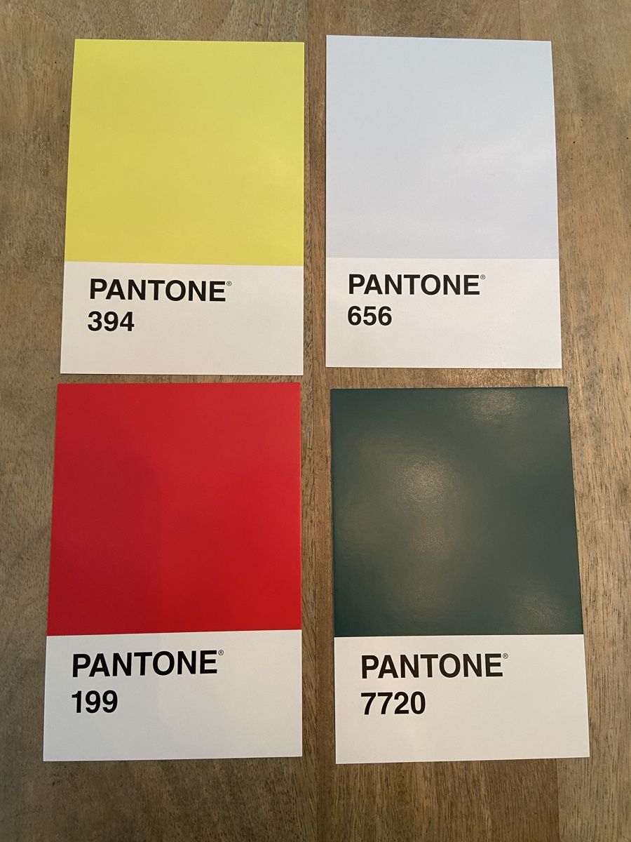 Ansichtskarten: 4 AK ungelaufen Pantone Farbsystem  – Neu (gemäss Beschreibung) aus Luzern von waterfront1