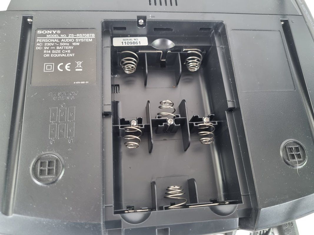 Sony Radio: SONY Radio/CD Player – Usato da Wangen b. Olten venduto da Restwert_Wangen 5