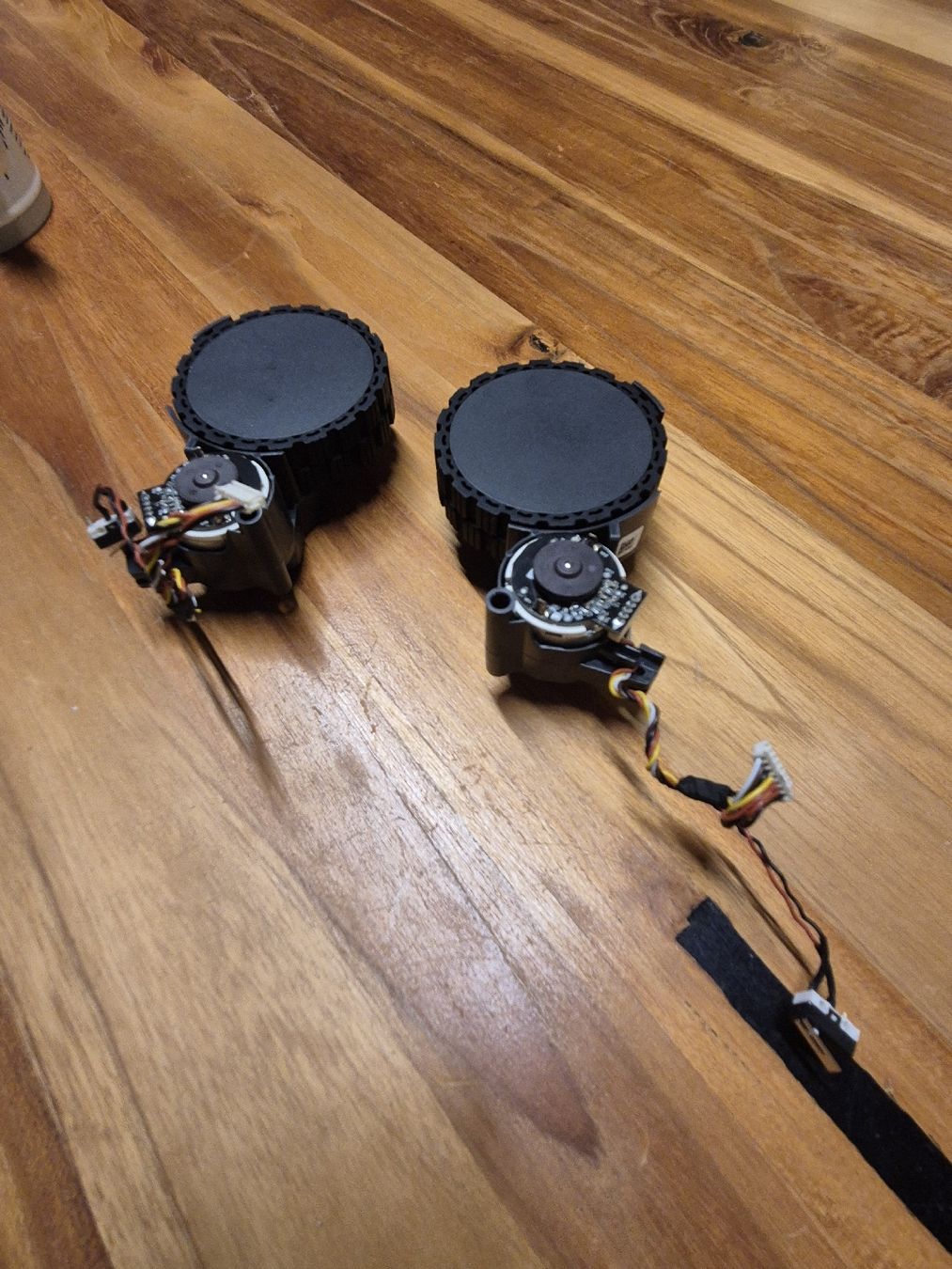 Roborock Aspirapolveri & Accessori: Ersatzräder Roborock S5 MAX/ S6 MaxV/S6 Pure/S7 Pro/ E4 – Nuovo (secondo la descrizione) da Thalwil venduto da Moritz.A 2