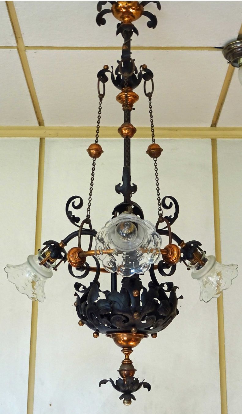 Lampade: Antiker Kronleuchter aus Jugendstil-Villa – Usato da Malters venduto da ADA011