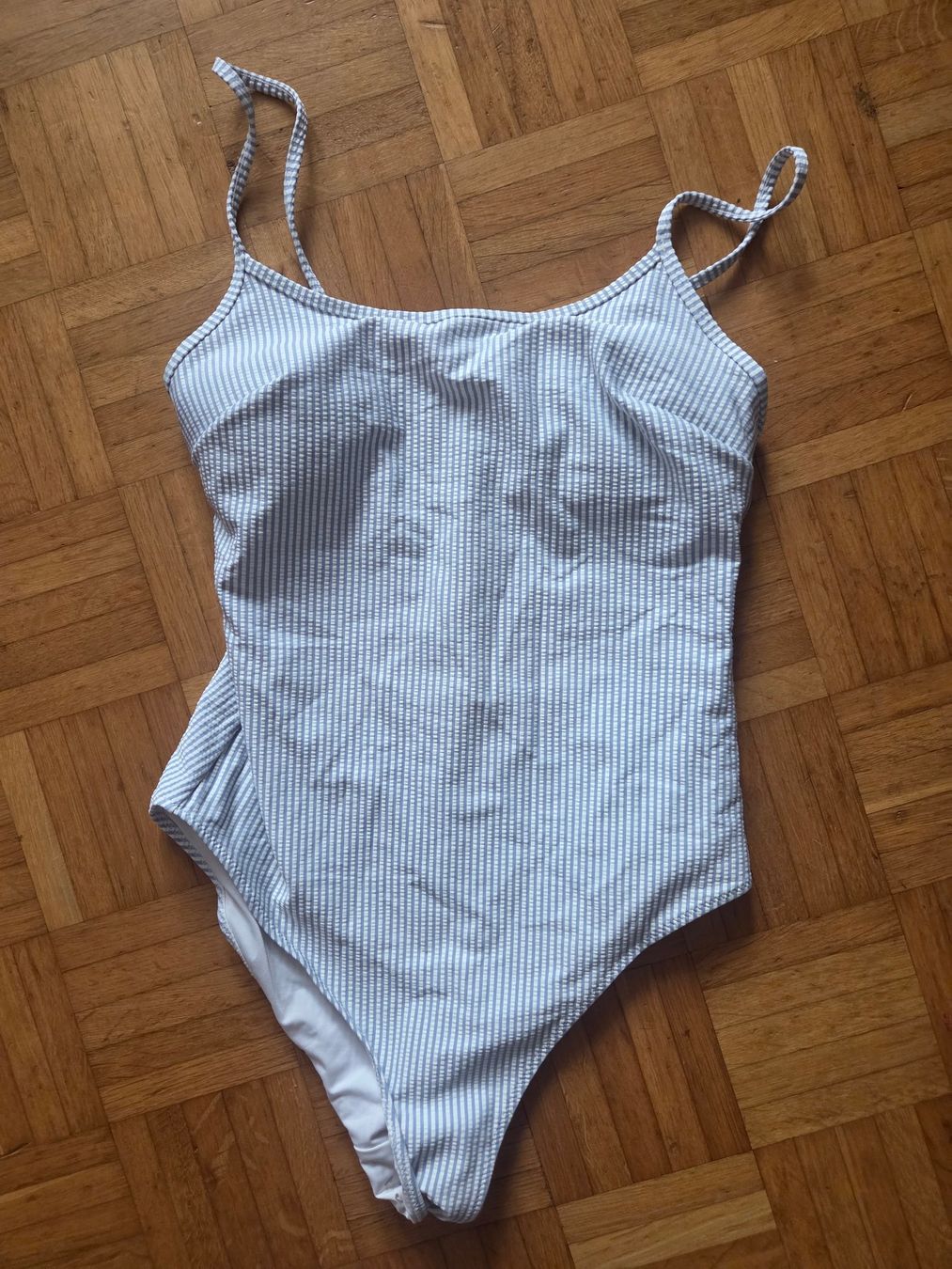 Costumi da bagno & Bikini: Badekleider Gr. 40, kaum getragen – Usato da Basel venduto da grandfamily 3