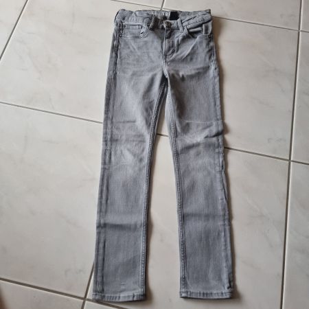 Tolle graue Jeans Gr. 146 "super Stretch" Skinny Fit & Denim