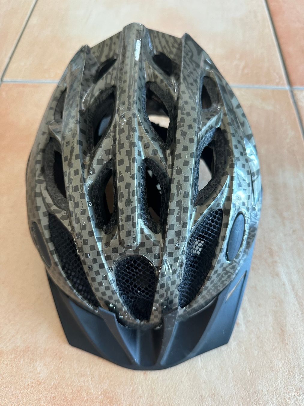 Crosswave Caschi: Casque vélo adolescent – Usato da La Chaux-de-Fonds venduto da brutus586
