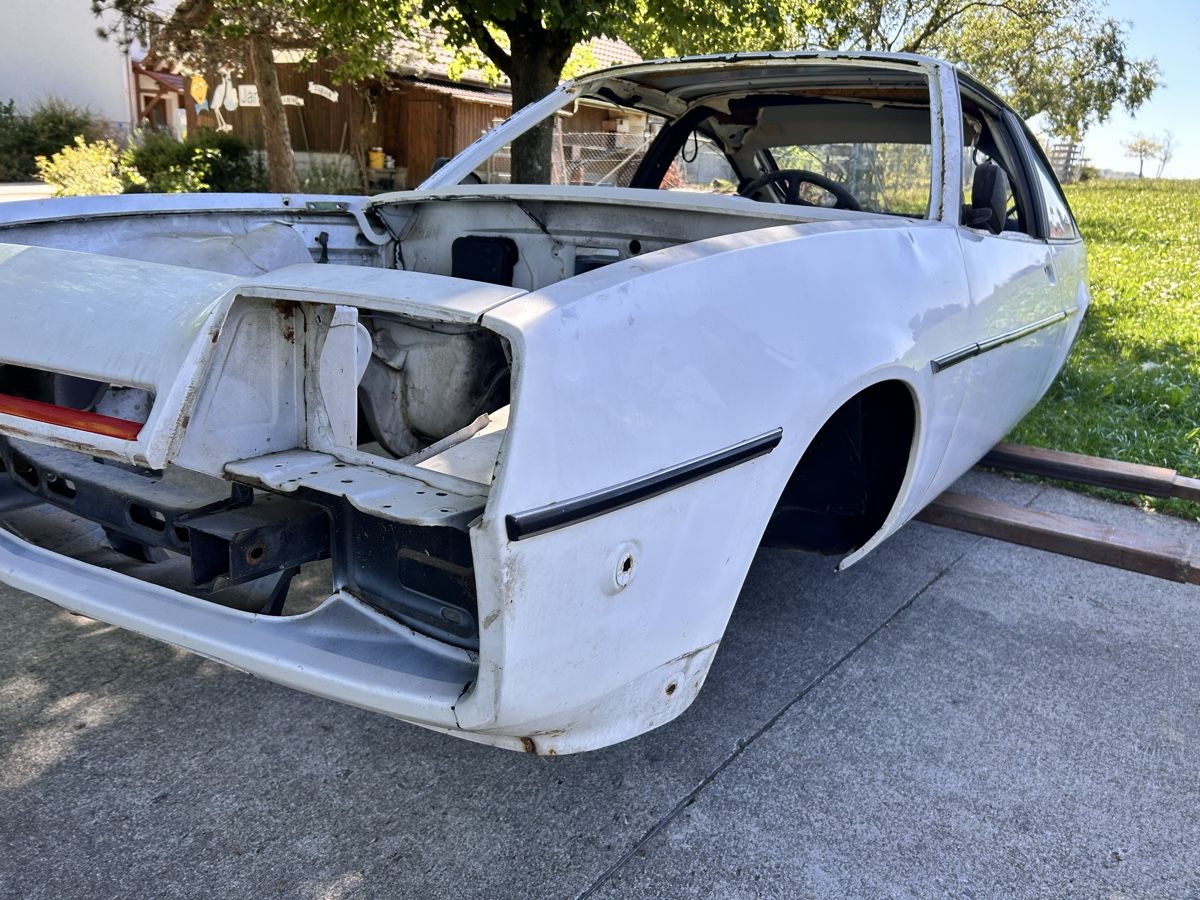 Opel Automobili: Opel Manta B – Difettoso da Hellbühl venduto da Kadettgte1979