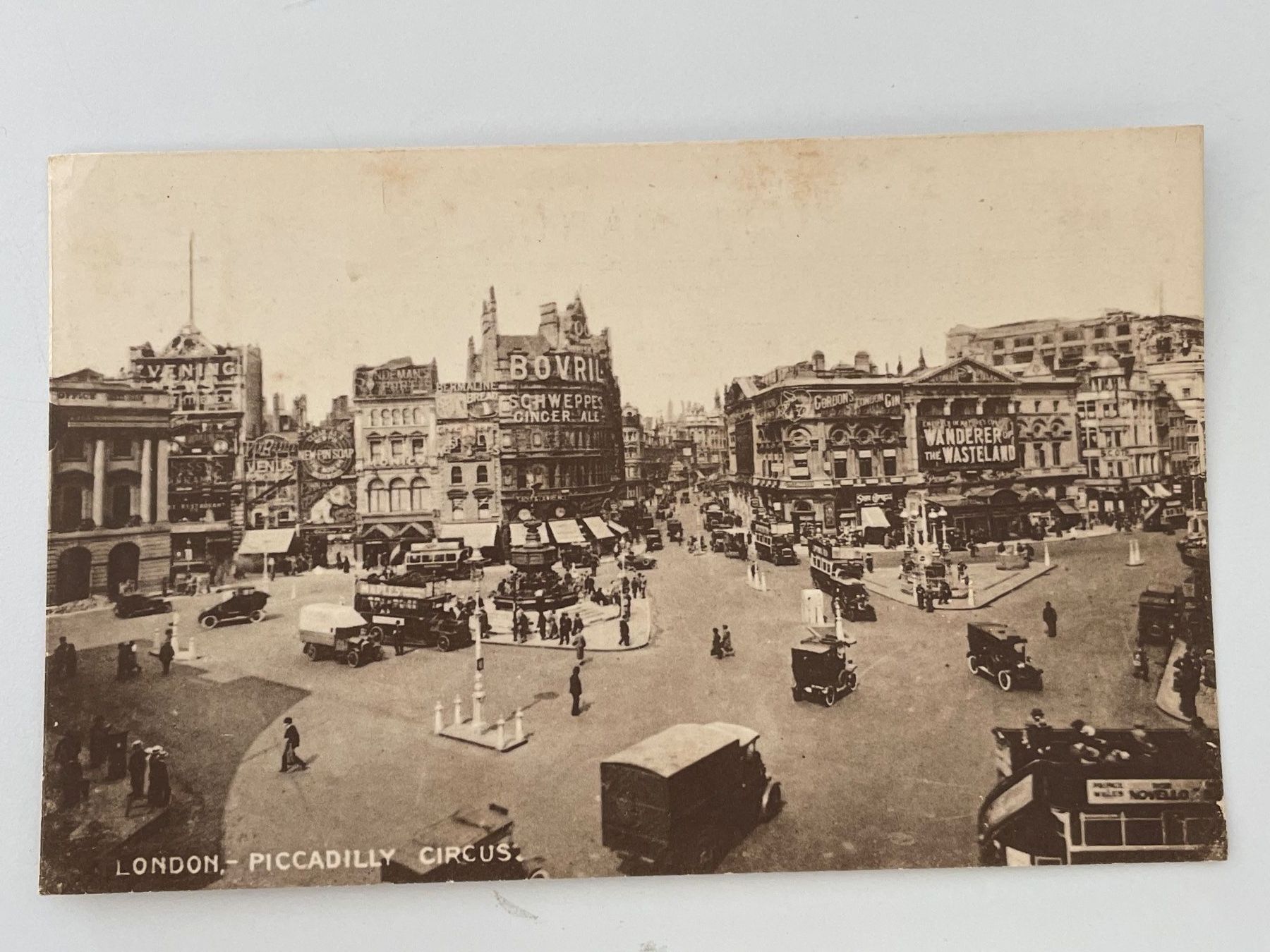 Ansichtskarten: Alte Ansichtskarte London Piccadilly Circus 1937 – Gebraucht aus Stäfa von riccardinho