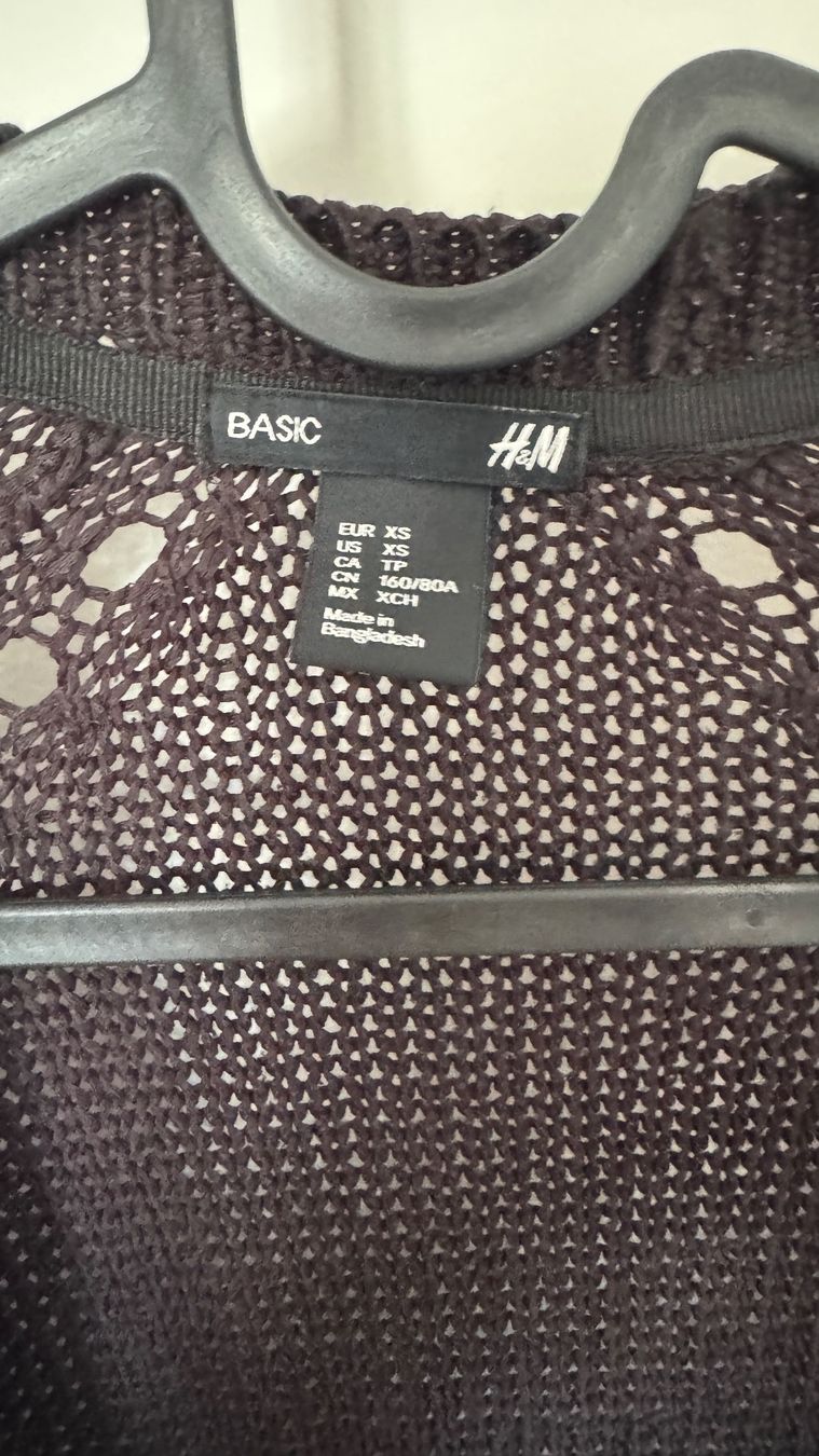 H&M Giacche: Schwarze Strickjacke von H&M, Gr. XS – Usato da Luzern venduto da Ecila007 1