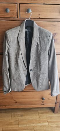 Blazer von Zara 