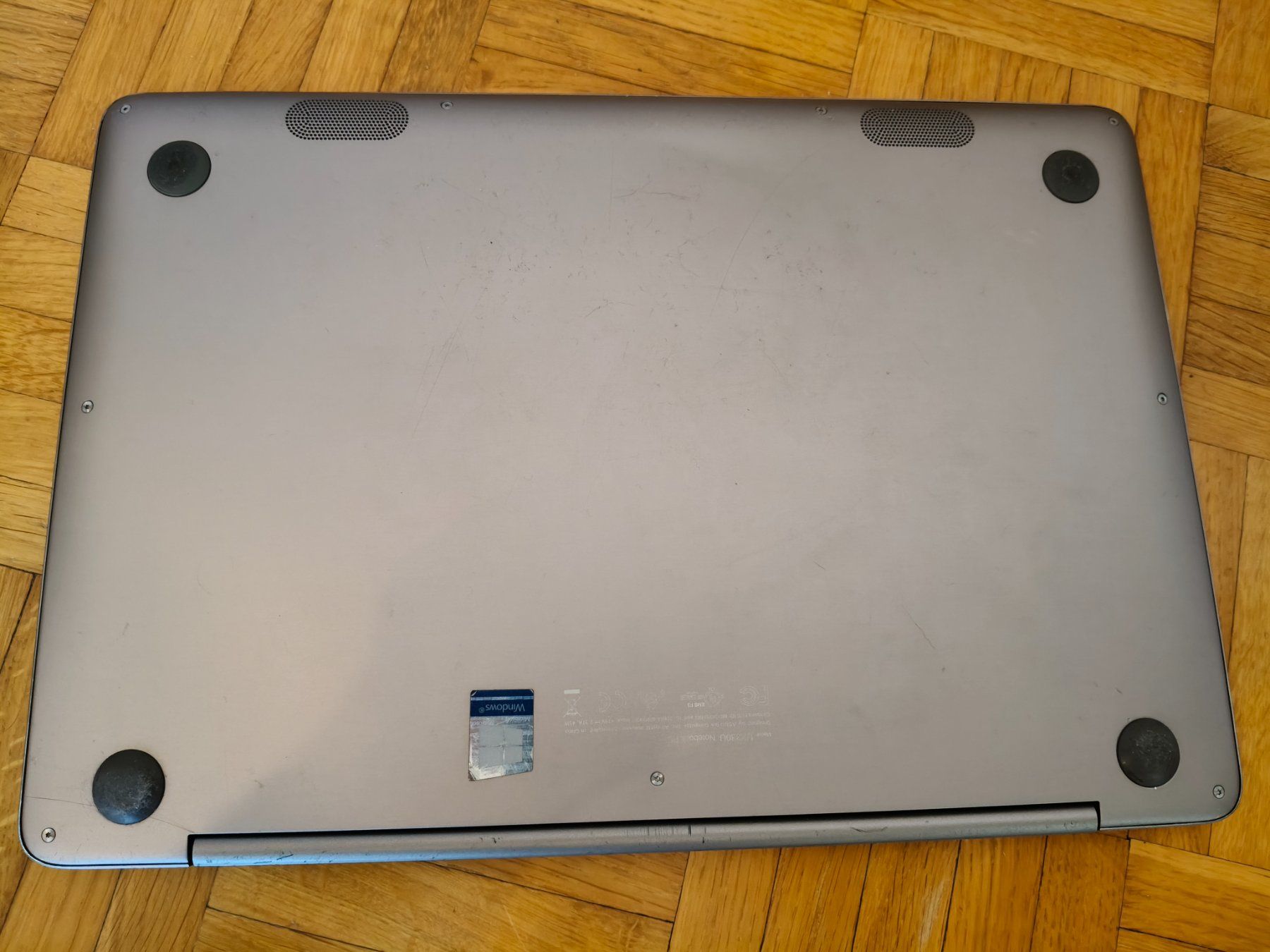 Asus Notebook: Notebook Asus Zenbook 13.3" UX330U – Usato da Martigny venduto da Yaski 6