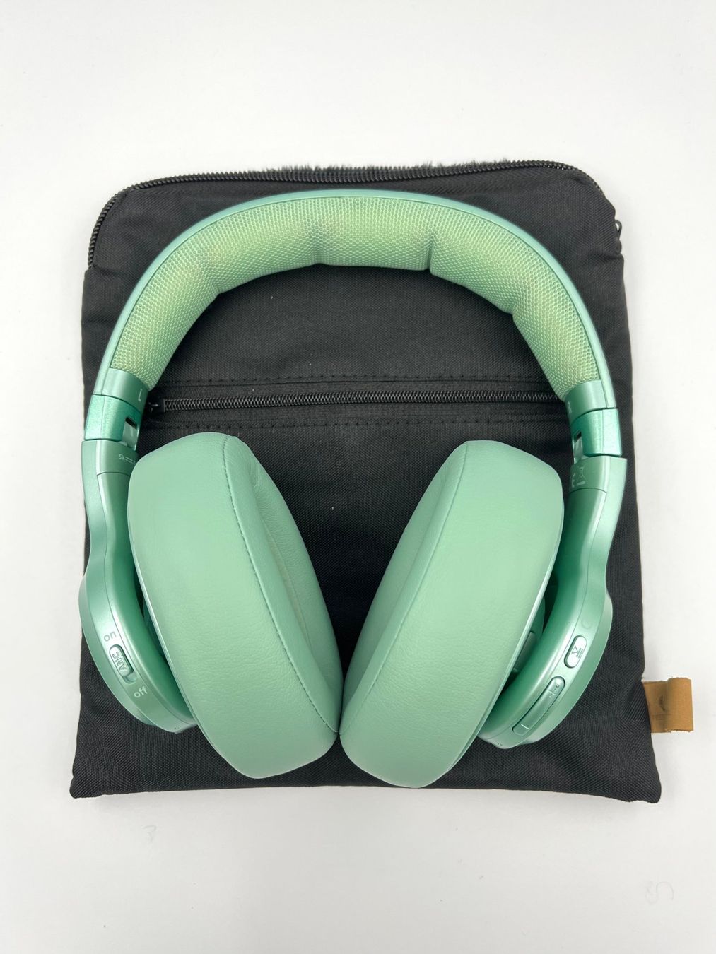 Kopfhörer: FRESH 'N REBEL CLAM ANC Wireless Bluetooth Headset 3HP400MM – Gebraucht aus Basel von Xani 3