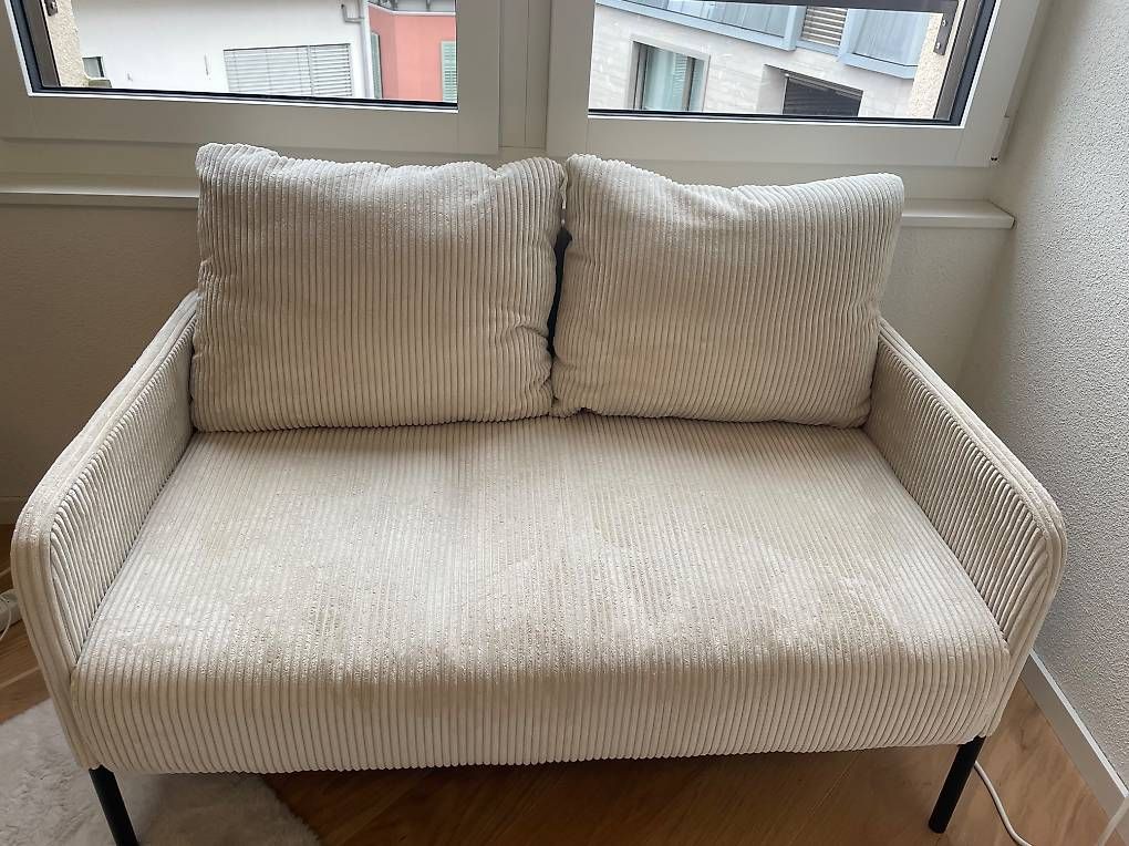 Sofas: Nice and comfortable sofa  – Gebraucht aus Zug von lou_nx8t 1