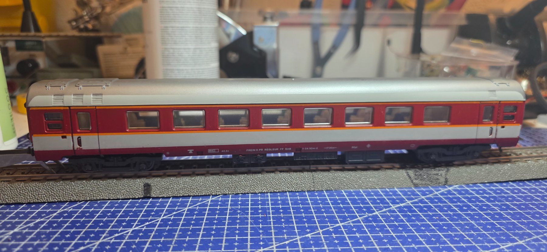 Lima Modelleisenbahnen: Lima perosnenwagen HO/AC – Gebraucht aus Hochfelden von Danizh0