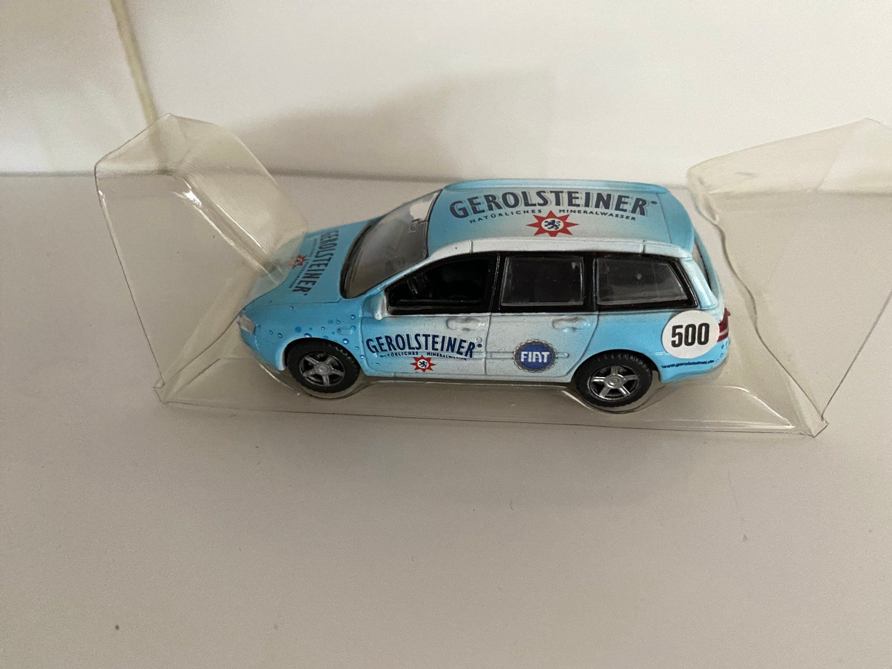 Fiat Modellini d'auto: Fiat Stilo Multi Wagon Gerolsteiner 1-64? 500 – Usato da Kerzers venduto da tisyayasuBE