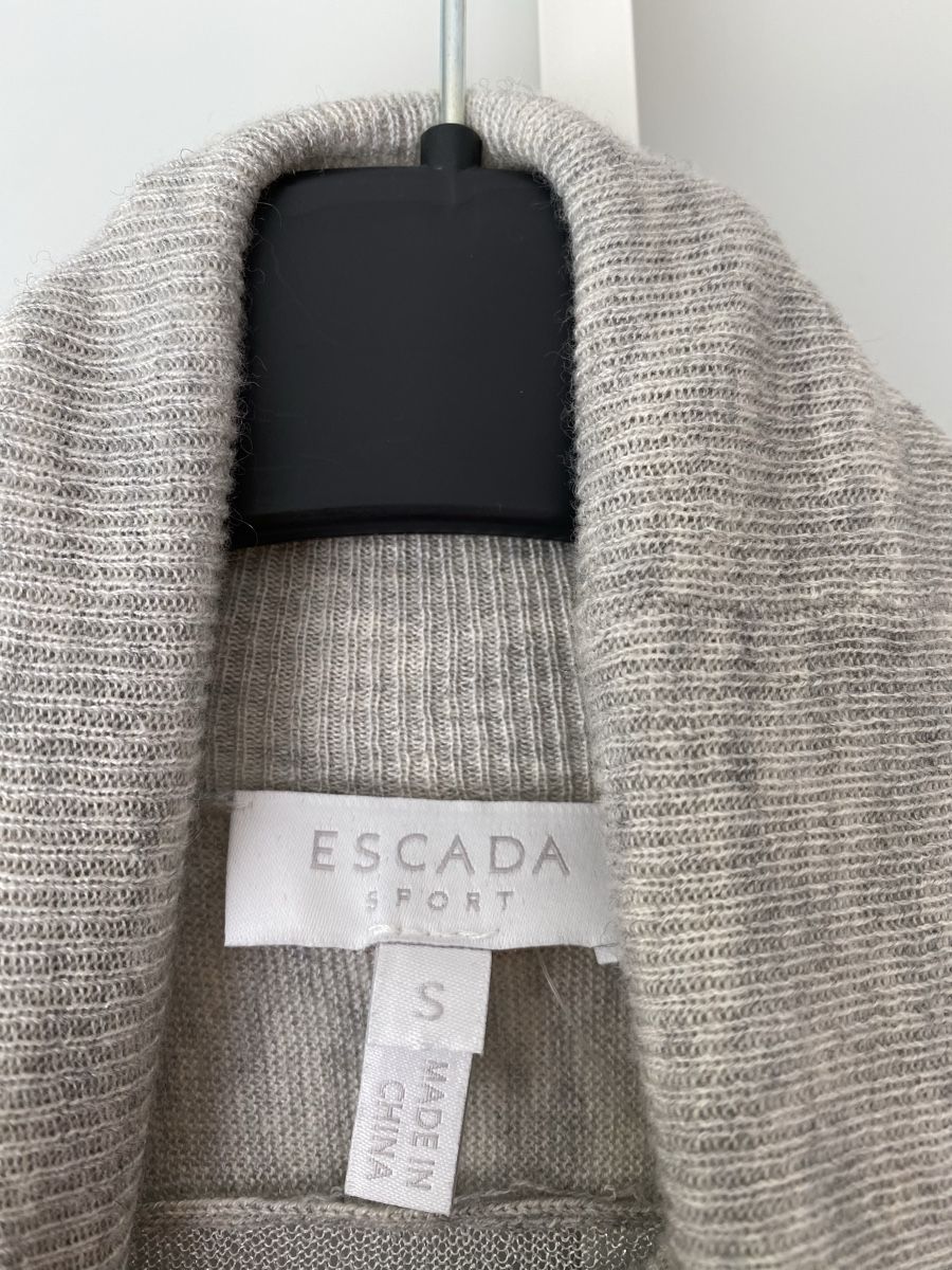 Escada Pullover & Sweatshirts: Escada Pullover, Grösse 36 – Gebraucht aus Winterthur von marisole4 1