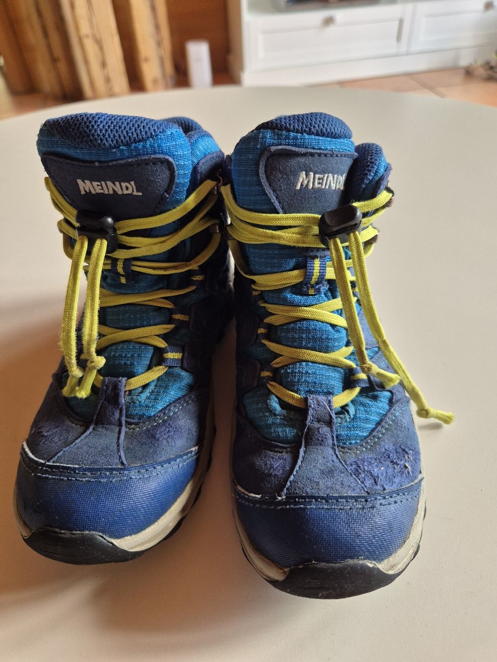 Meindl Scarpe per ragazzi: Meindl Wanderschuhe Trekkingschuhe 29 – Usato da Wynigen venduto da La_Talpa 1