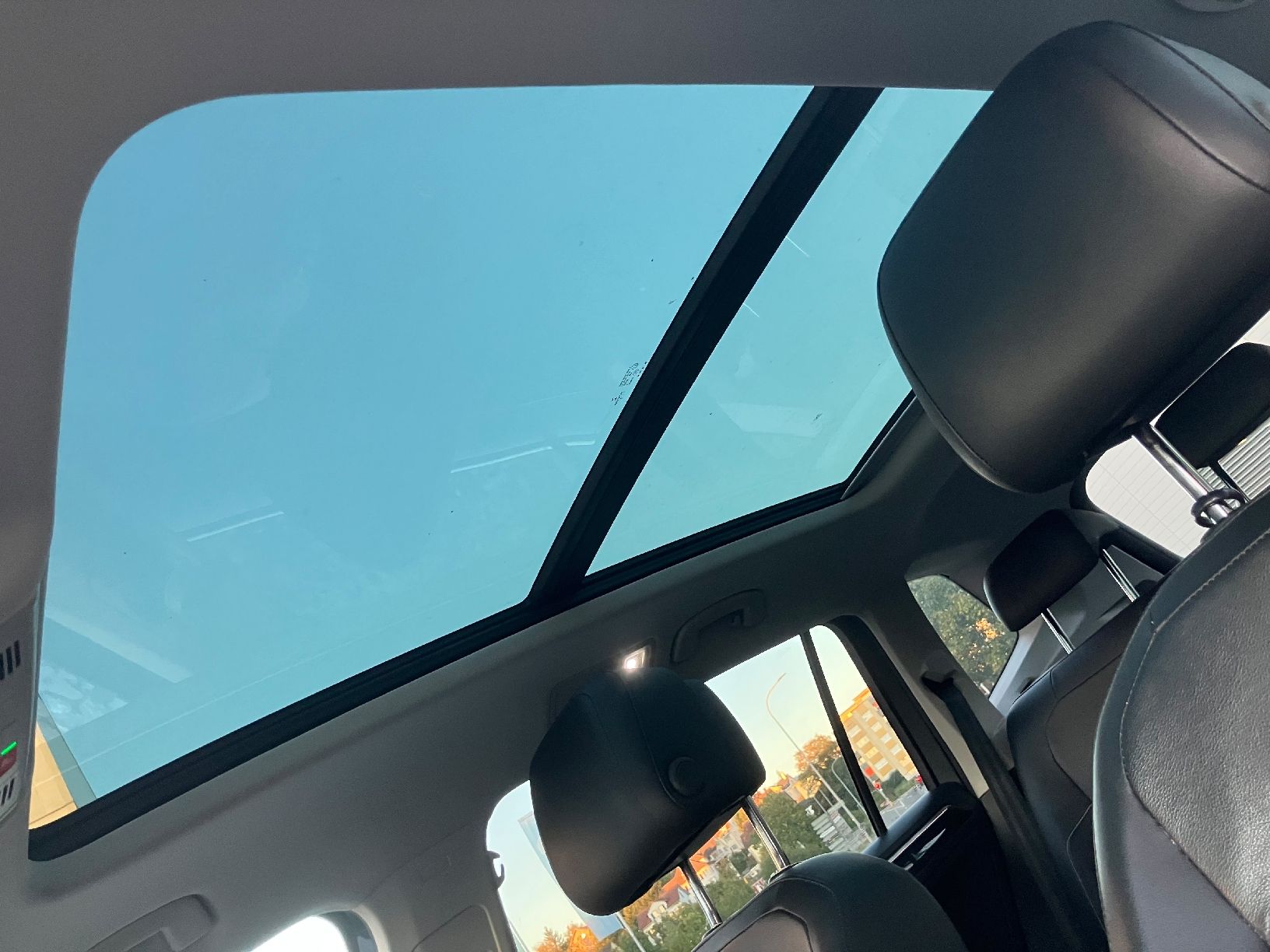 VW Autos: VW Tiguan 4Motion – D'occasion à Sulgen par hor_d7by 7