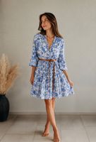 Sommerkleid / Kleid