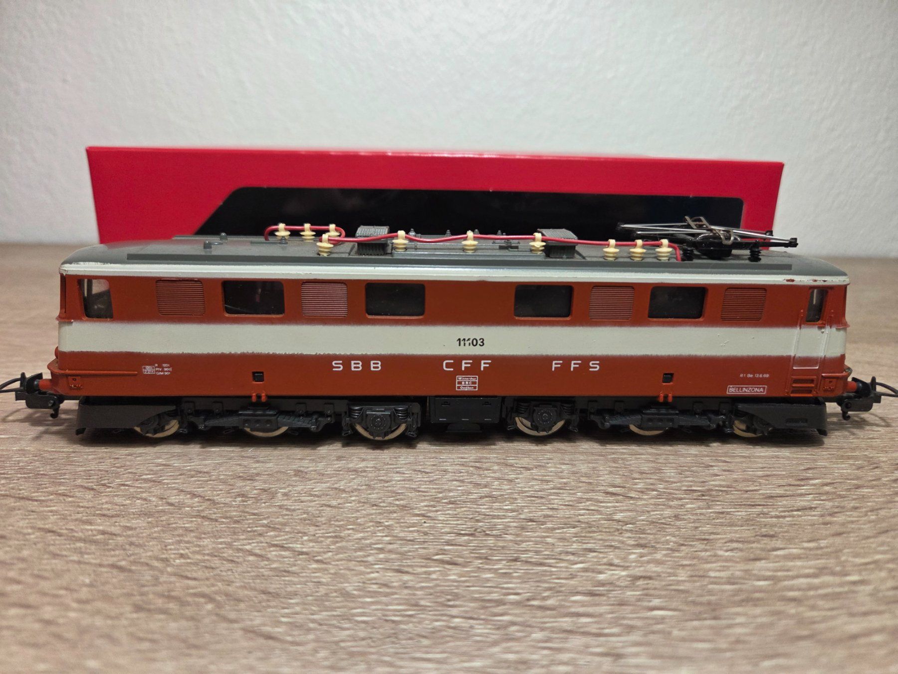 Lima Modelleisenbahnen: Lima 11103 E-Lok SBB H0 (1) – Gebraucht aus St-Aubin-Sauges von Lo_Go 1