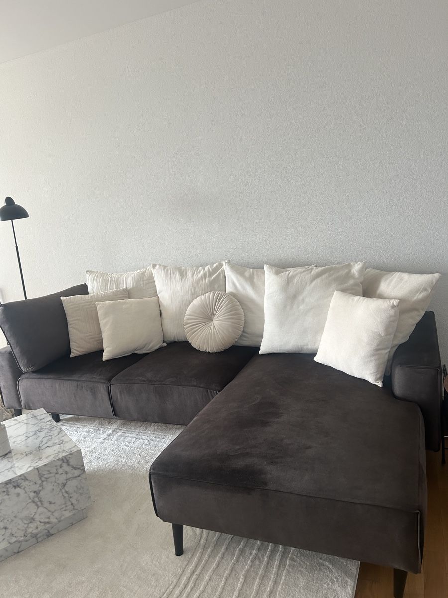 Divani: Ecksofa mit Kissenset – Usato da Aarburg venduto da mel_t6n9