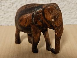 kleiner Elefant, afrikanische Holzschnitzerei