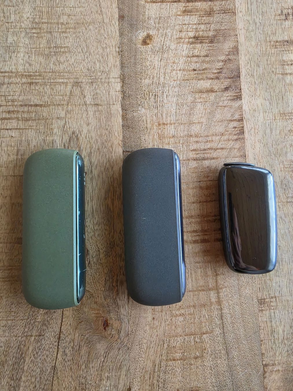 Iqos Altri Prodotti per fumatori: Iqos Iluma – Usato da Langnau im Emmental venduto da sila11 1