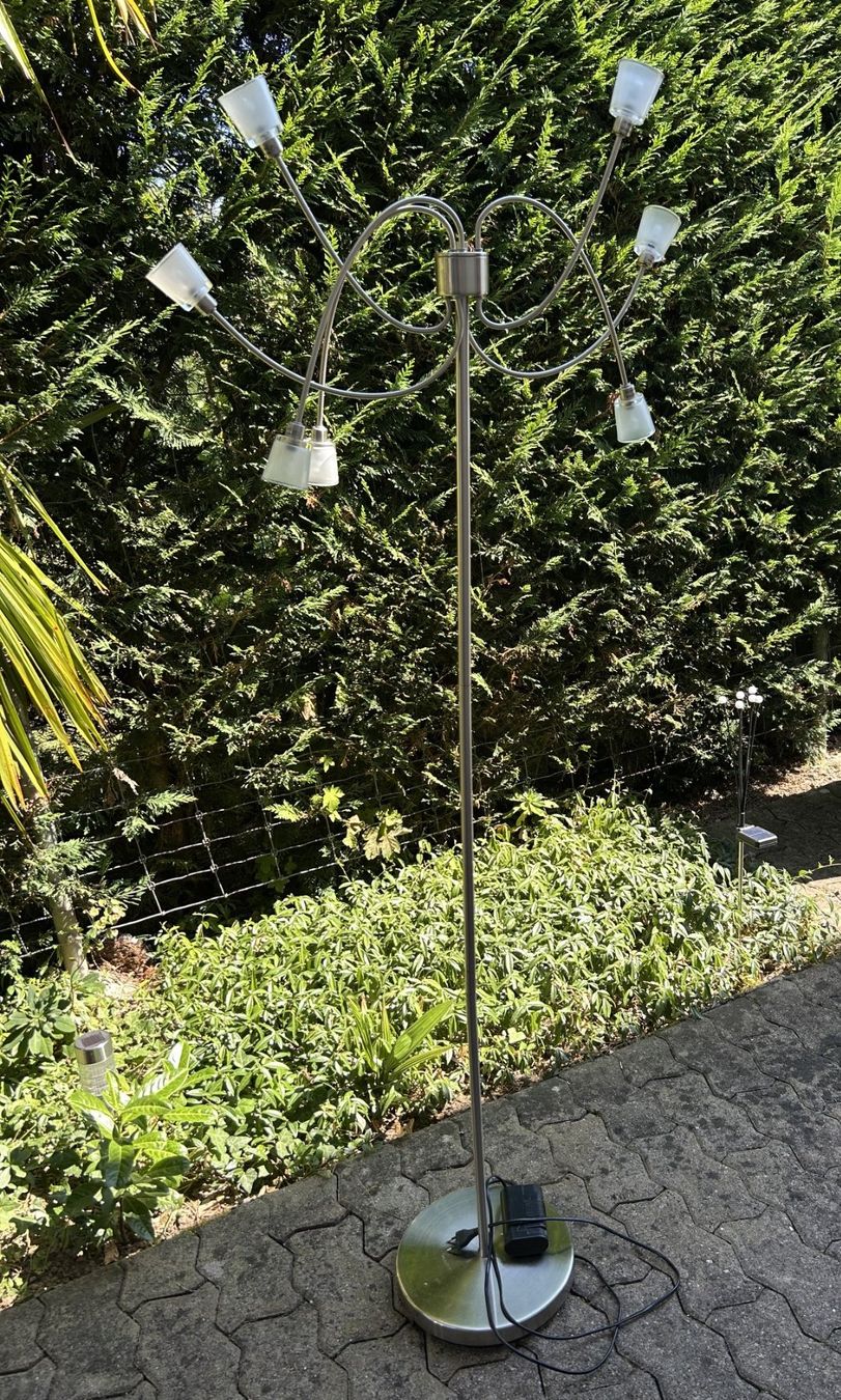 Lampade: Ständerlampe – Usato da Binningen venduto da Kilini