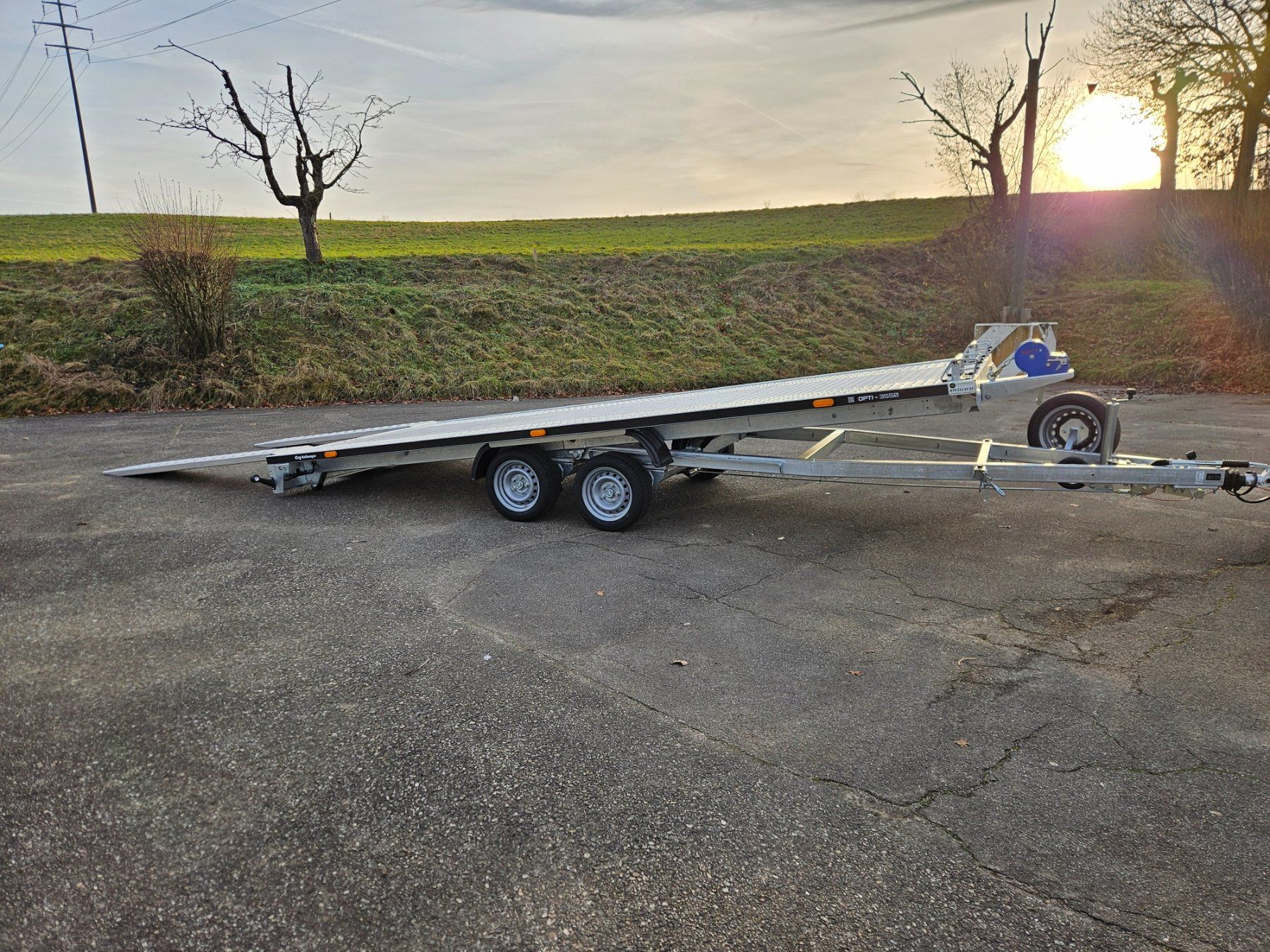 Lorries Rimorchi: Autotransporter 3500kg – Nuovo (secondo la descrizione) da Gunzgen venduto da HofmannAnhaenger