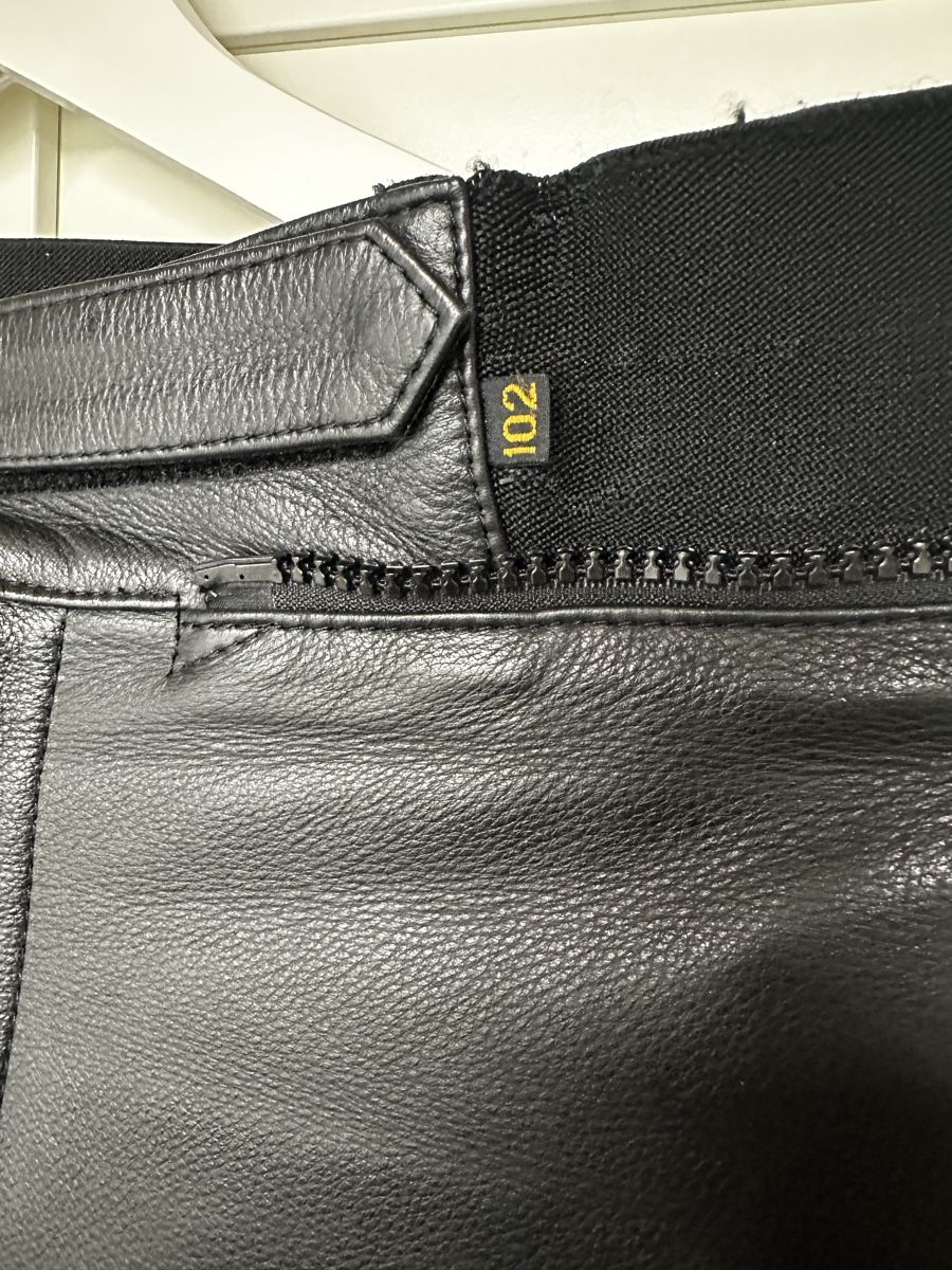 IXS Pantaloni: iXS Motorrad Lederhose – Usato da Urtenen-Schönbühl venduto da t00one 2