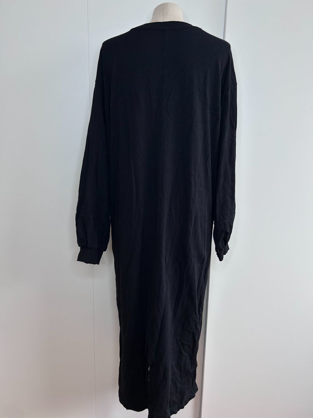 Cos Kleider: Edited Kleid – Gebraucht aus St. Gallen von look-twice 2