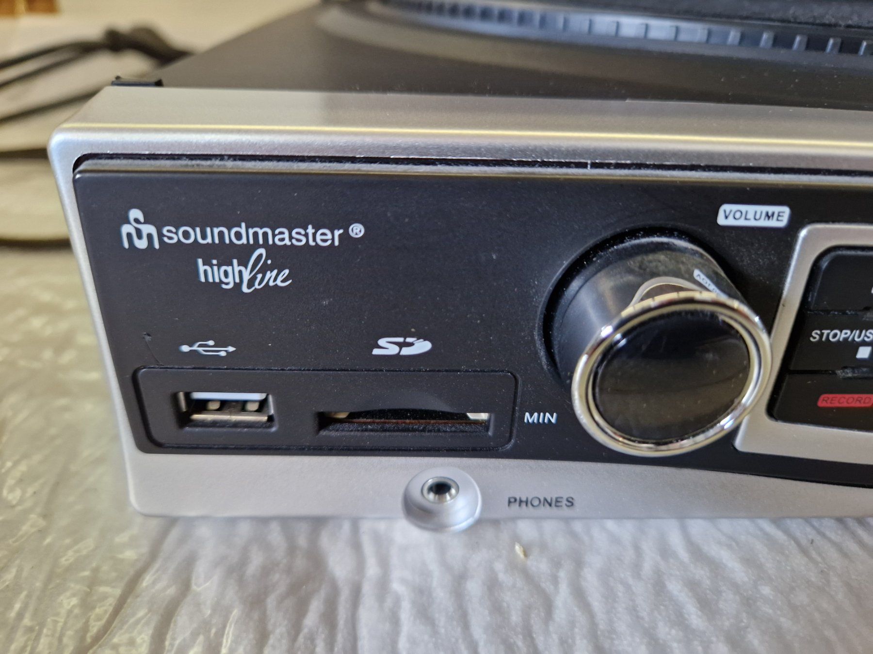 Plattenspieler: Plattenspieler Soundmaster mit Tuner – Neu (gemäss Beschreibung) aus Wädenswil von tome70 3