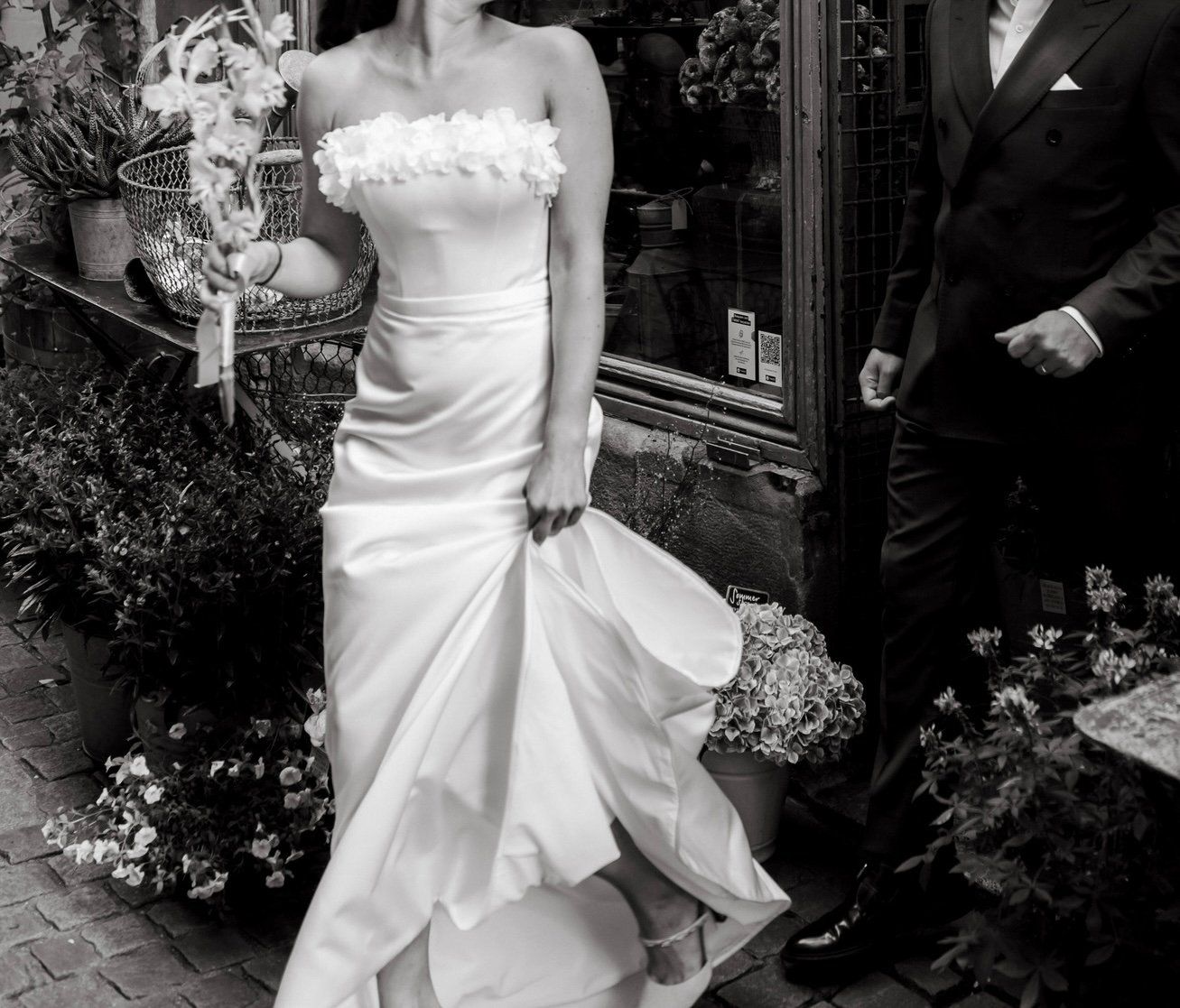 Robes: Secondhand Brautkleid Luce Sposa "Allure", Grösse 34-36 – D'occasion à Brunnen par Herzig-Brautmode 2