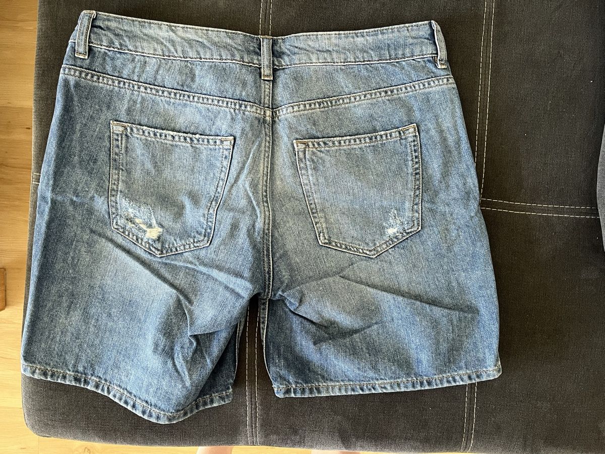 Pantaloni: Jeans Shorts – Nuovo e nell'imballaggio originale da Eichberg venduto da Jaasaa96 1