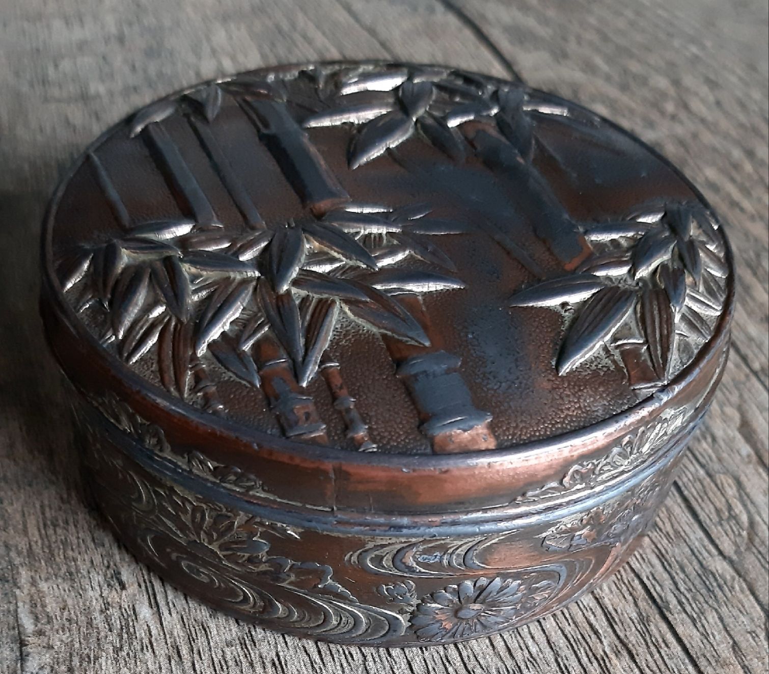 Alle Dekorationen: Sammler Dose -  Pillendose  -  Jugendstil  -  Kupfer – Gebraucht aus Tagelswangen von BrigittaC01 1
