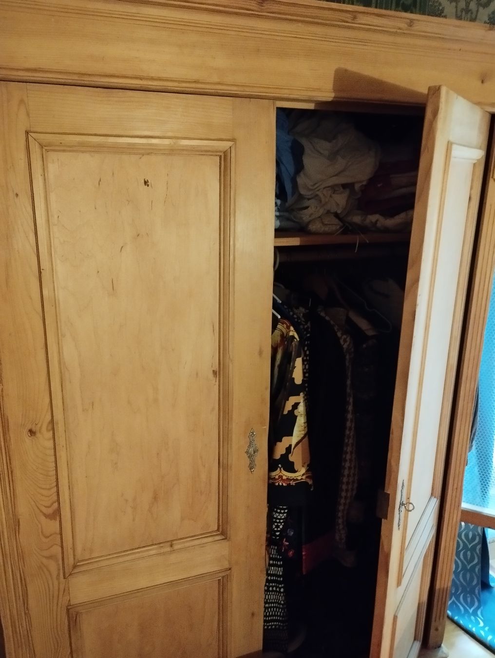 Armadi: Ancienne armoire sapin massif – Usato da Némiaz (Chamoson) venduto da Patoshi 5