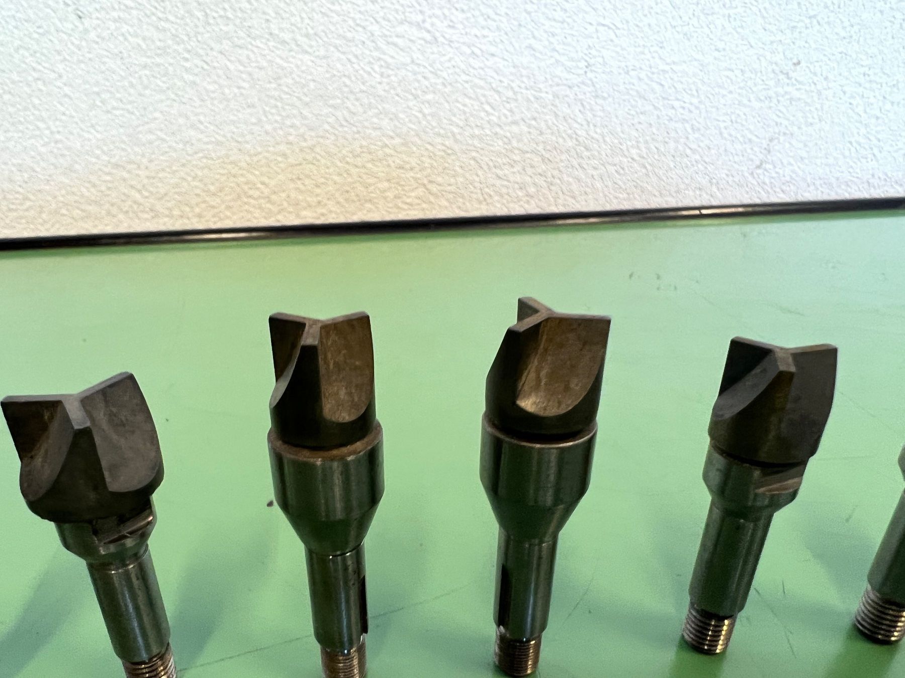 Alle Werkzeuge: Tasseaux portes-outils B8 – Gebraucht aus Aarberg von SNMachines 6