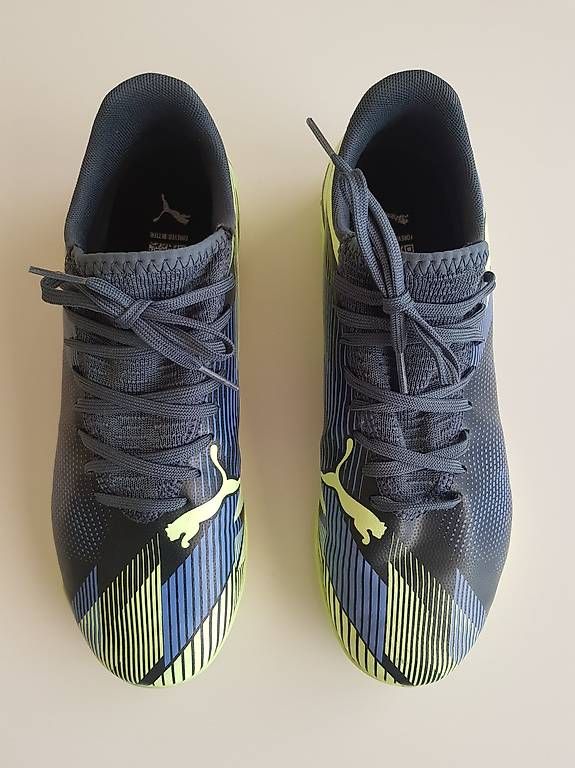 Puma Chaussures garçon: Fussballschuhe – D'occasion à Schüpfheim par viviane17