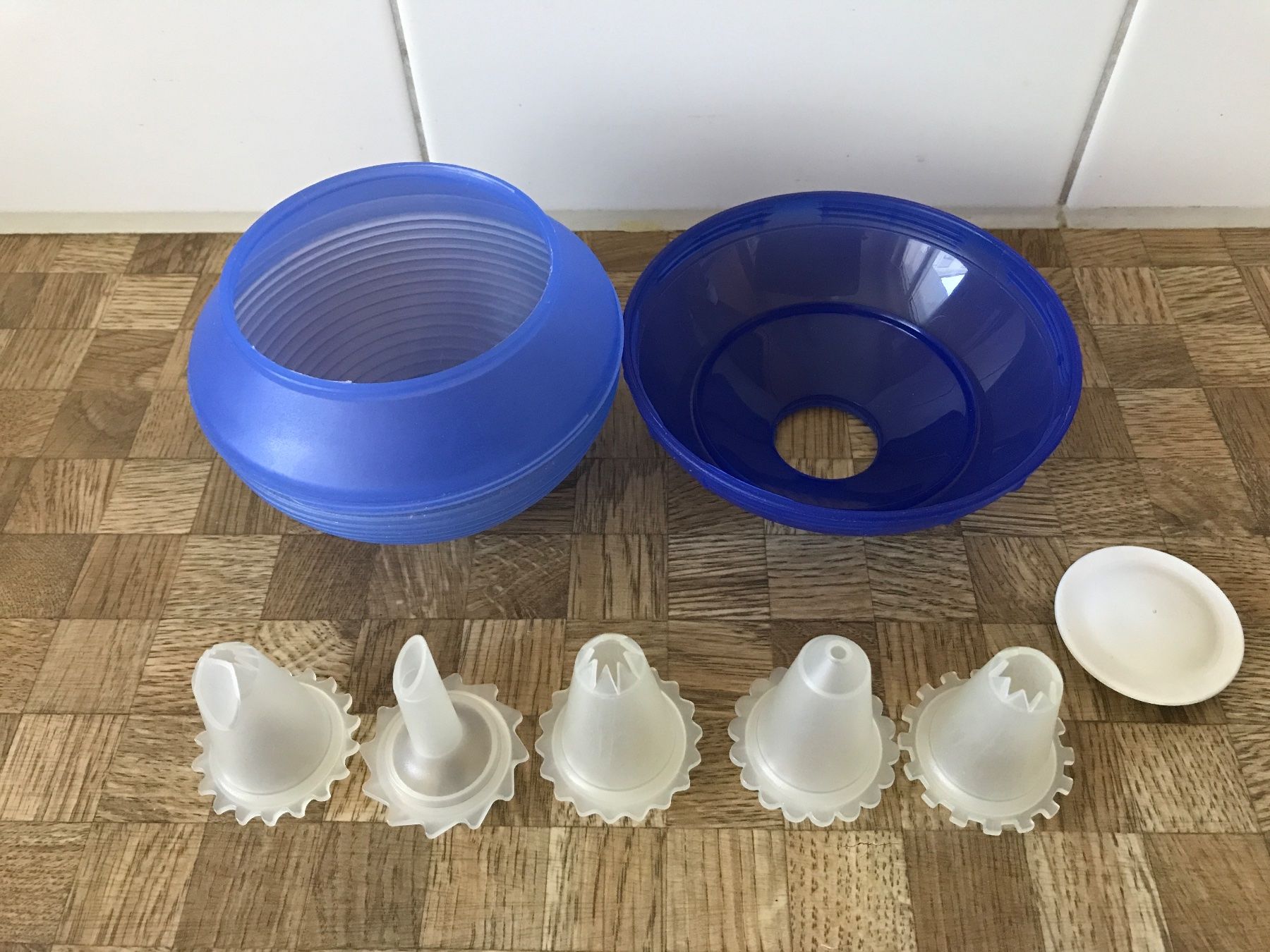 Tupperware Contenitori & Simili: Tupperware  Easy-Dekor – Usato da Birmensdorf ZH venduto da Hilhan 1