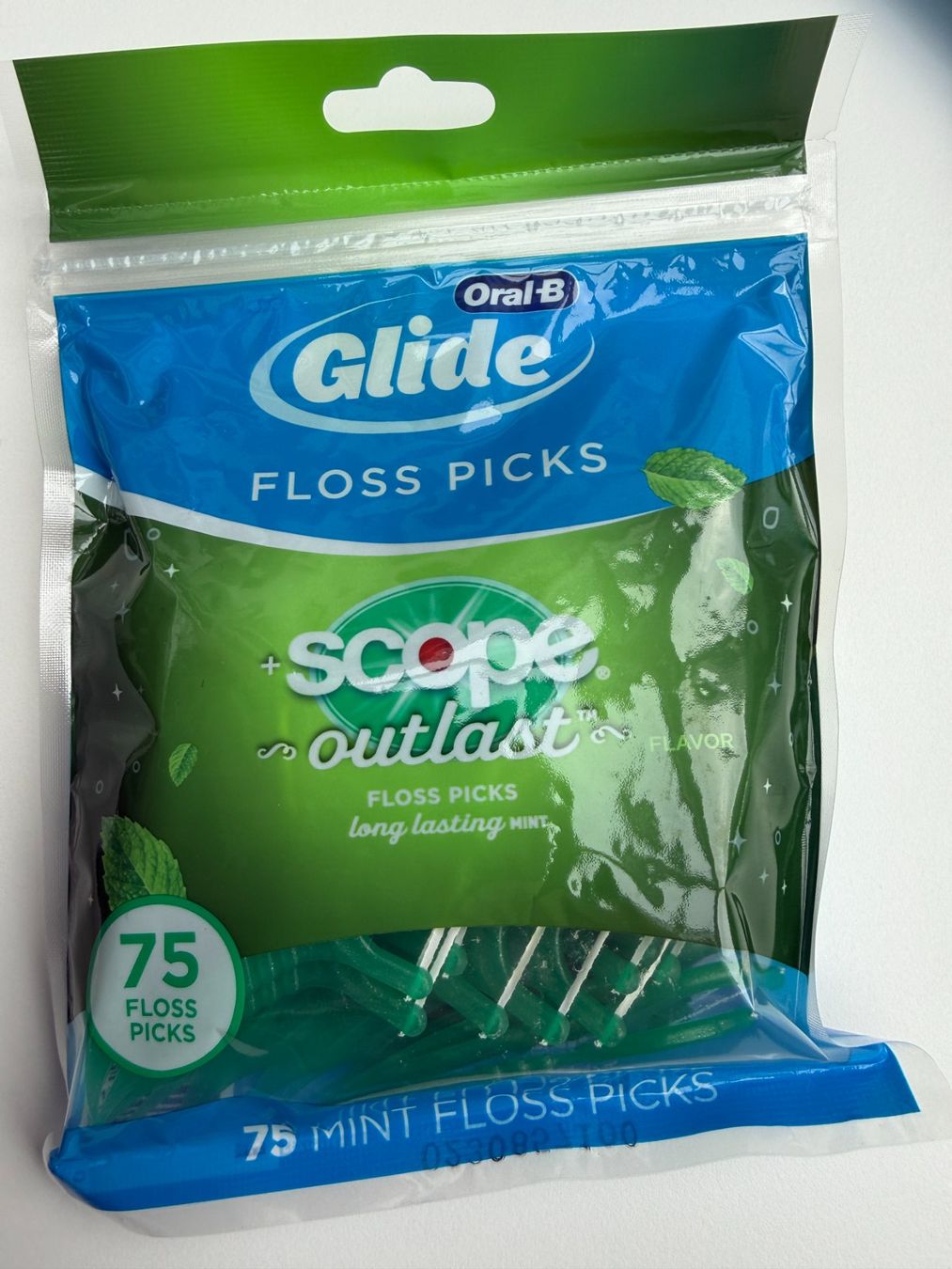 Cura dei denti: Oral-B Glide Mint Dental Floss Picks, Flossers, 75 Pack – Nuovo e nell'imballaggio originale da Unterengstringen venduto da Tnovus
