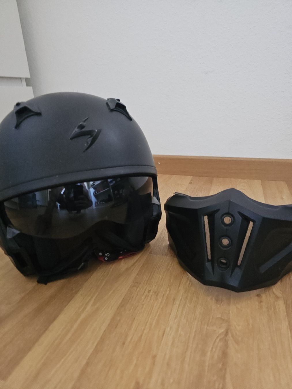 Casques & visières: Motorradheld Scorpion "M" – D'occasion à Belp par fabiocardoso 6