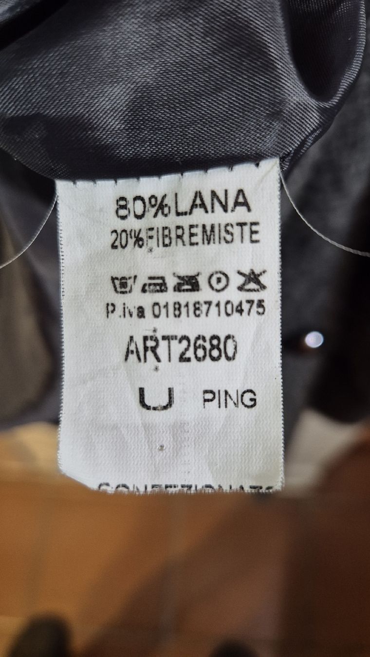 Sonstige Damenmode: Women Cape/cloak style jacket - one size – Gebraucht aus Locarno von Johnnys_Retro_Shop 2